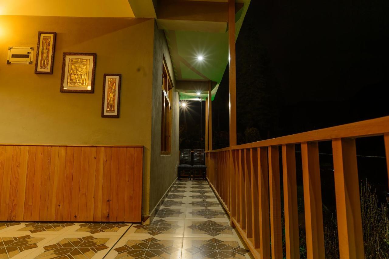 Tirthan Bliss - Into The Wild - Cafe And Stays Banjar Exterior photo